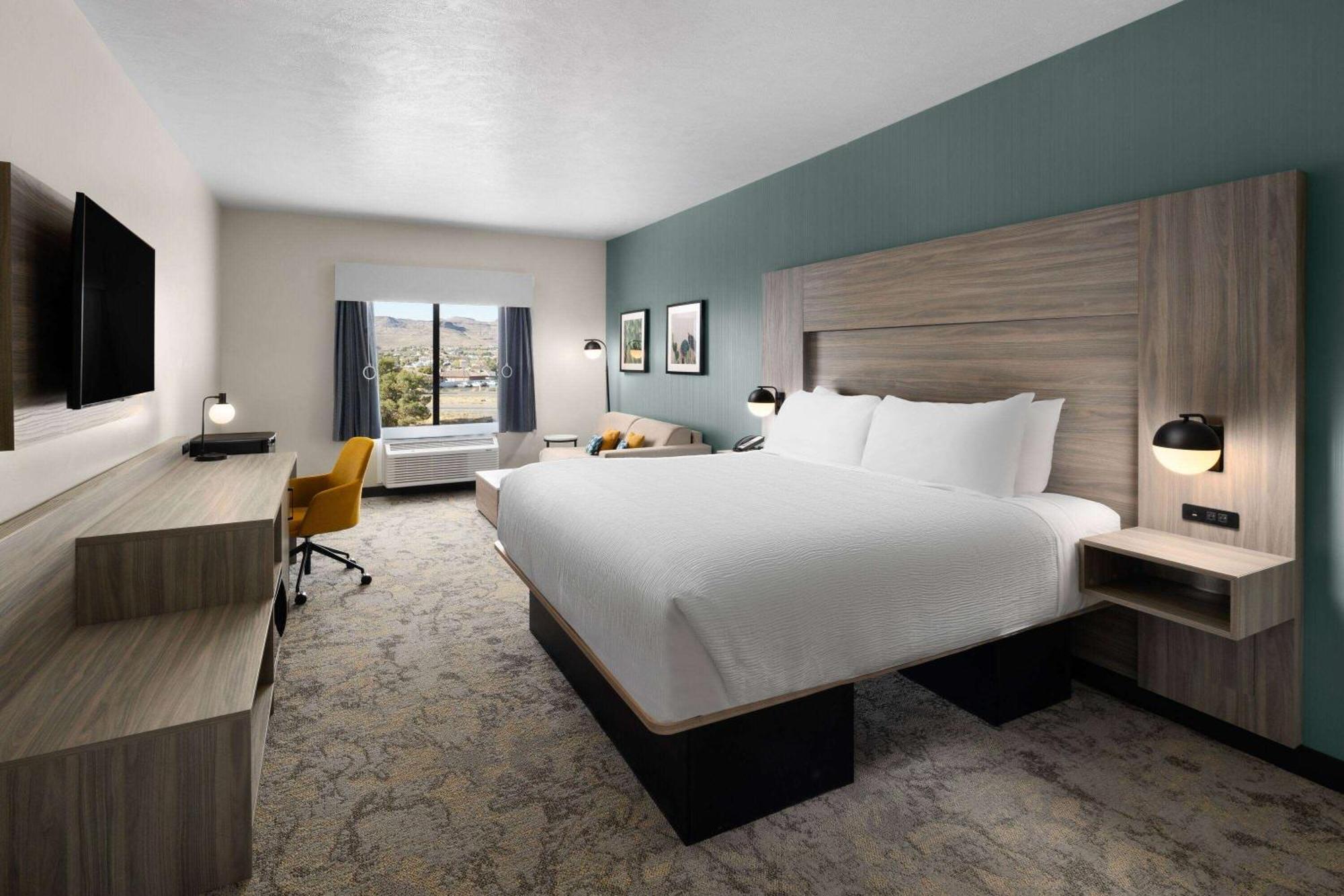 Wingate By Wyndham Kingman Hotel Exterior photo